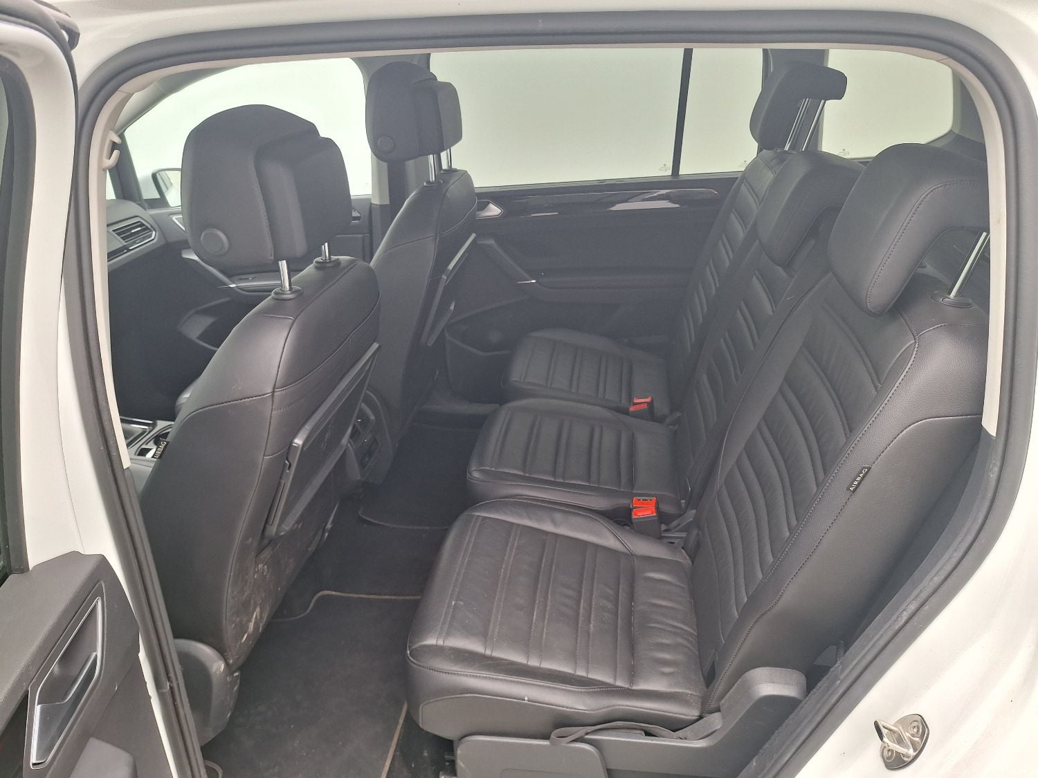 VW, Touran '15, Volkswagen Touran 2.0 TDi 85kW Highline DSG 5d photo