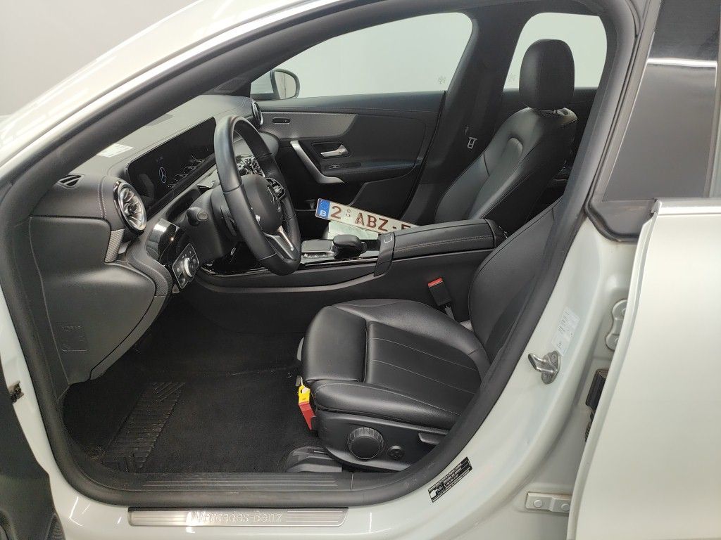 Mercedes-Benz CLA Shooting Brake CLA 180 Business Solution Aut. 5d photo