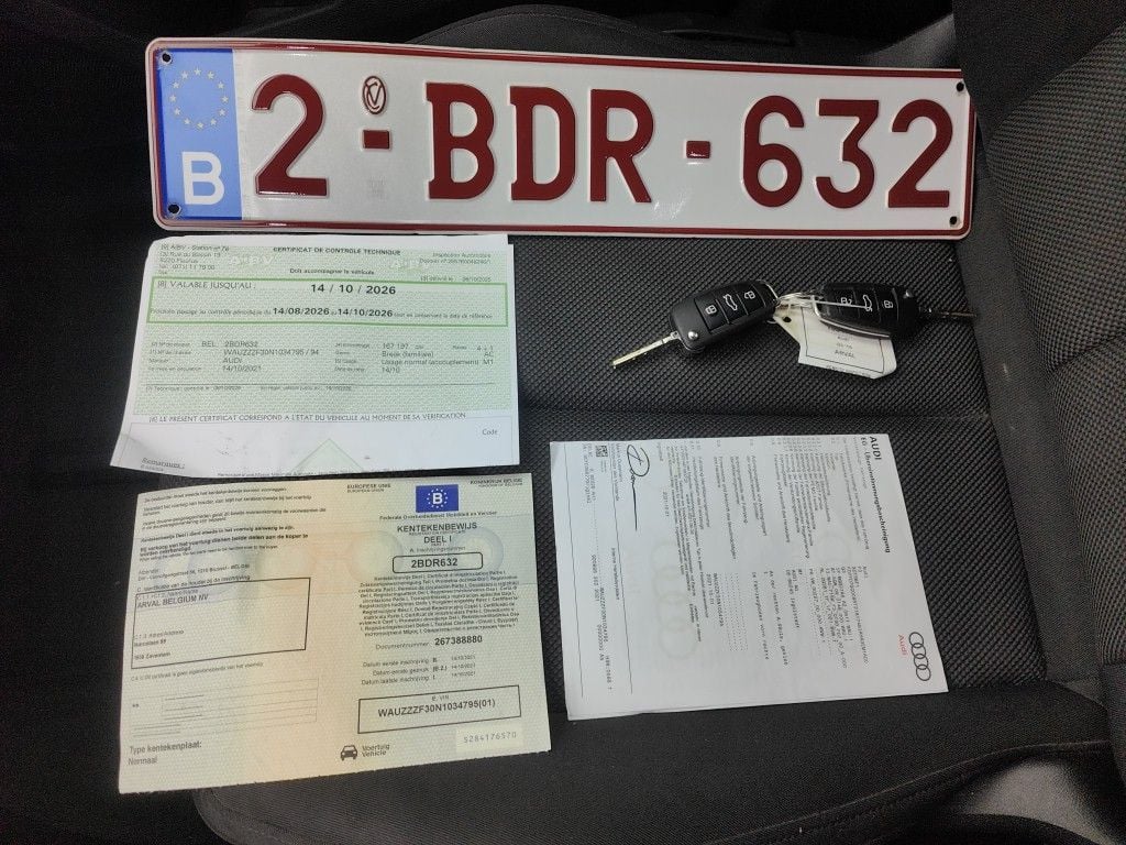 Audi Q3 35 TDI S Tronic Business Edition 5d photo