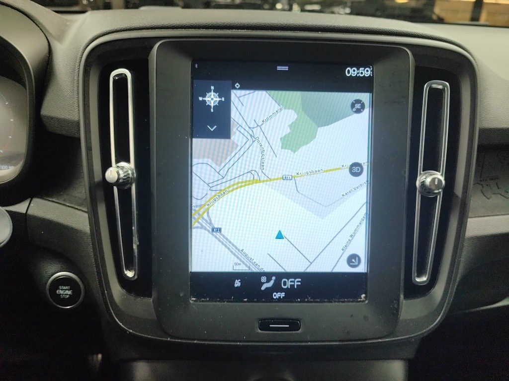 Volvo XC40 D3 Geartronic Momentum Core 5d photo