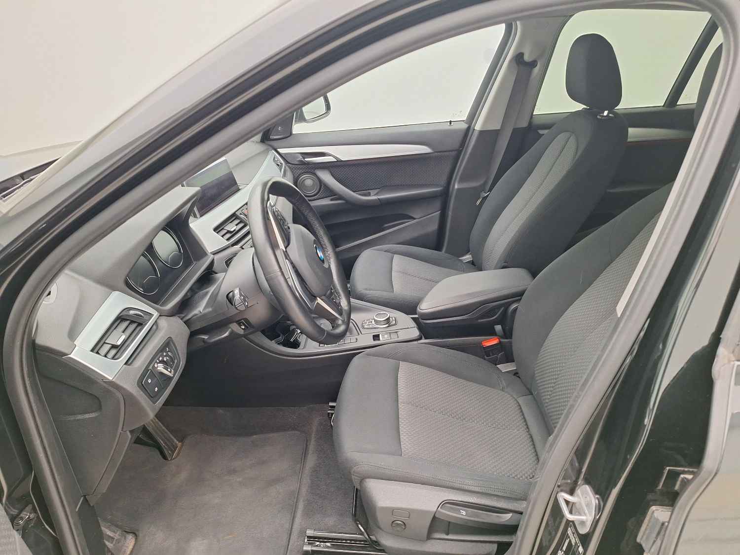 BMW, X1 FL'19, BMW X1 sDrive18iA (100 kW) 5d photo