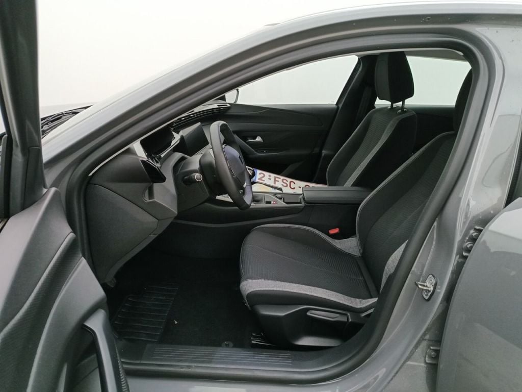 Peugeot 308 SW 1.2 PureTech 130 S&S Active Pack 5d photo