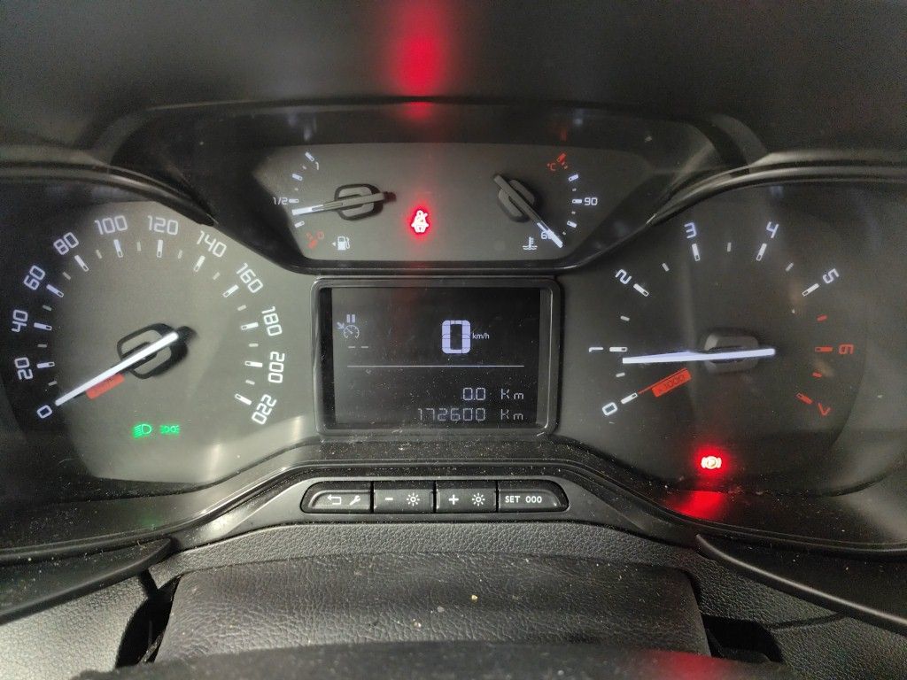 Citroën Berlingo M Light 1.5 BlueHDi 100 S&S MAN6 4d photo