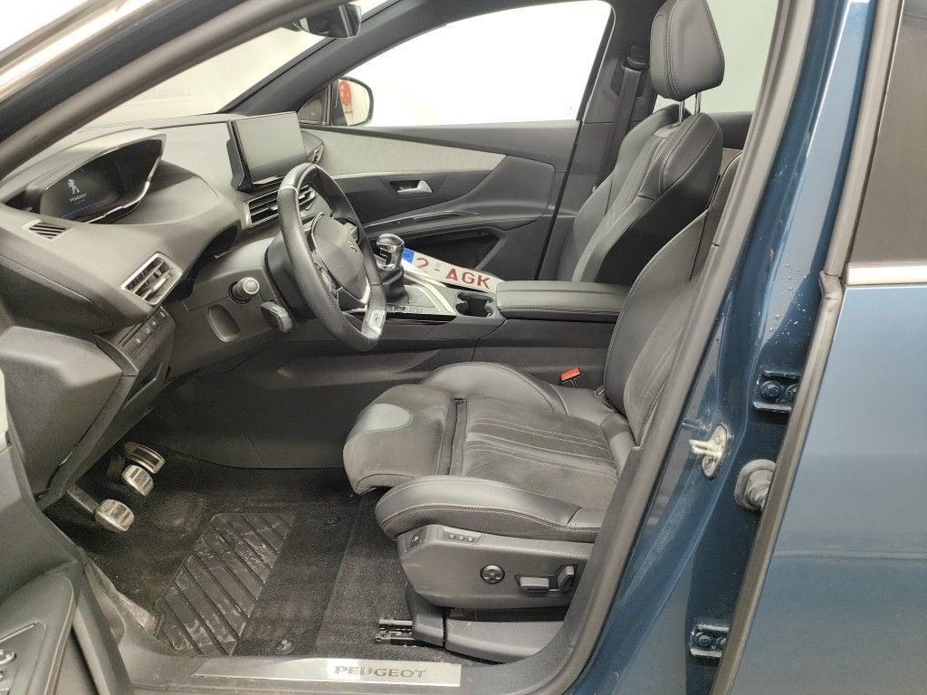 Peugeot 3008 1.5 BlueHDi 96kW S&S GT 5d photo