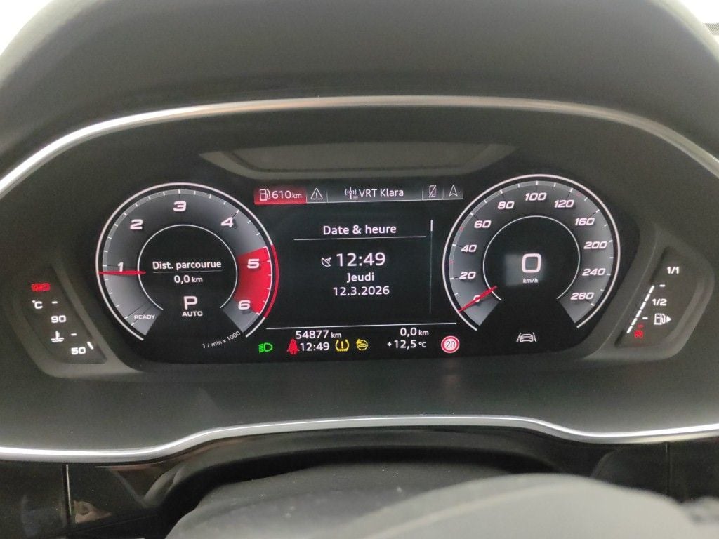 Audi Q3 Sportback 35 TDI S tronic S Line Business Ed 5d photo