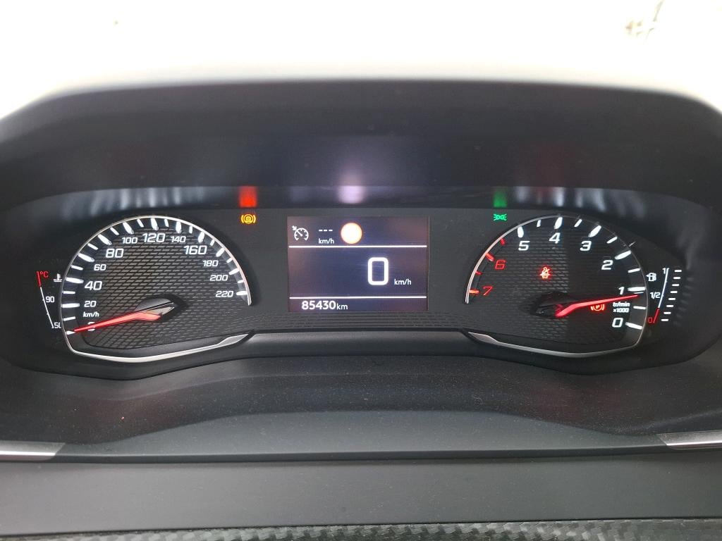 208 Active Business 1.2 PureTech 75CV BVM5 E6d photo