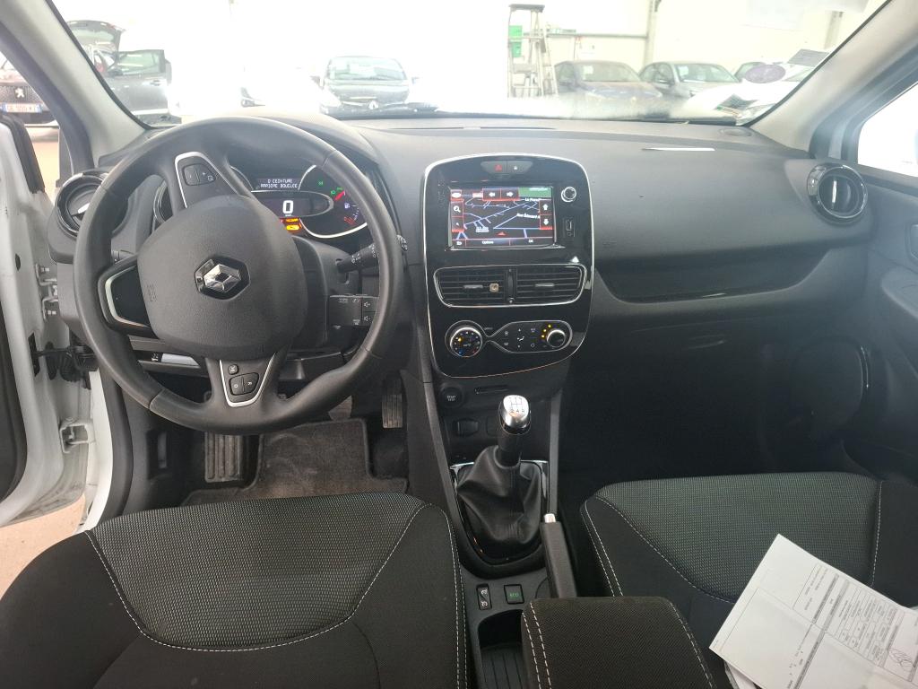 Clio IV Business 0.9 TCe 90CV BVM5 E6 photo