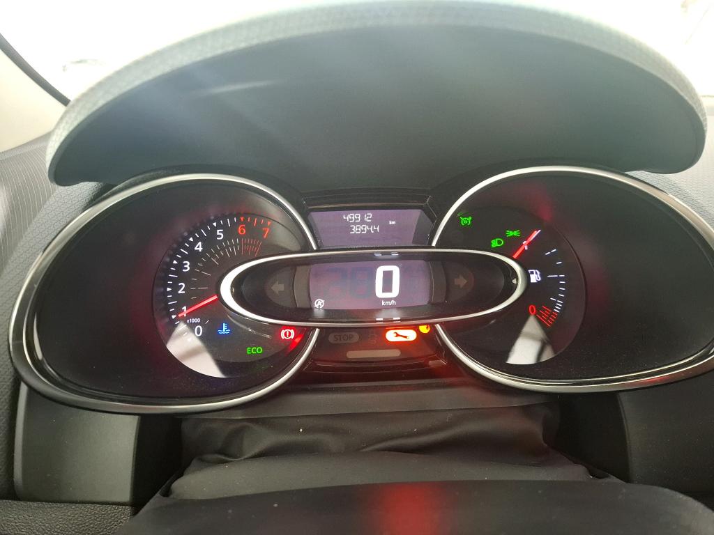 Clio IV Business 0.9 TCe 90CV BVM5 E6 photo