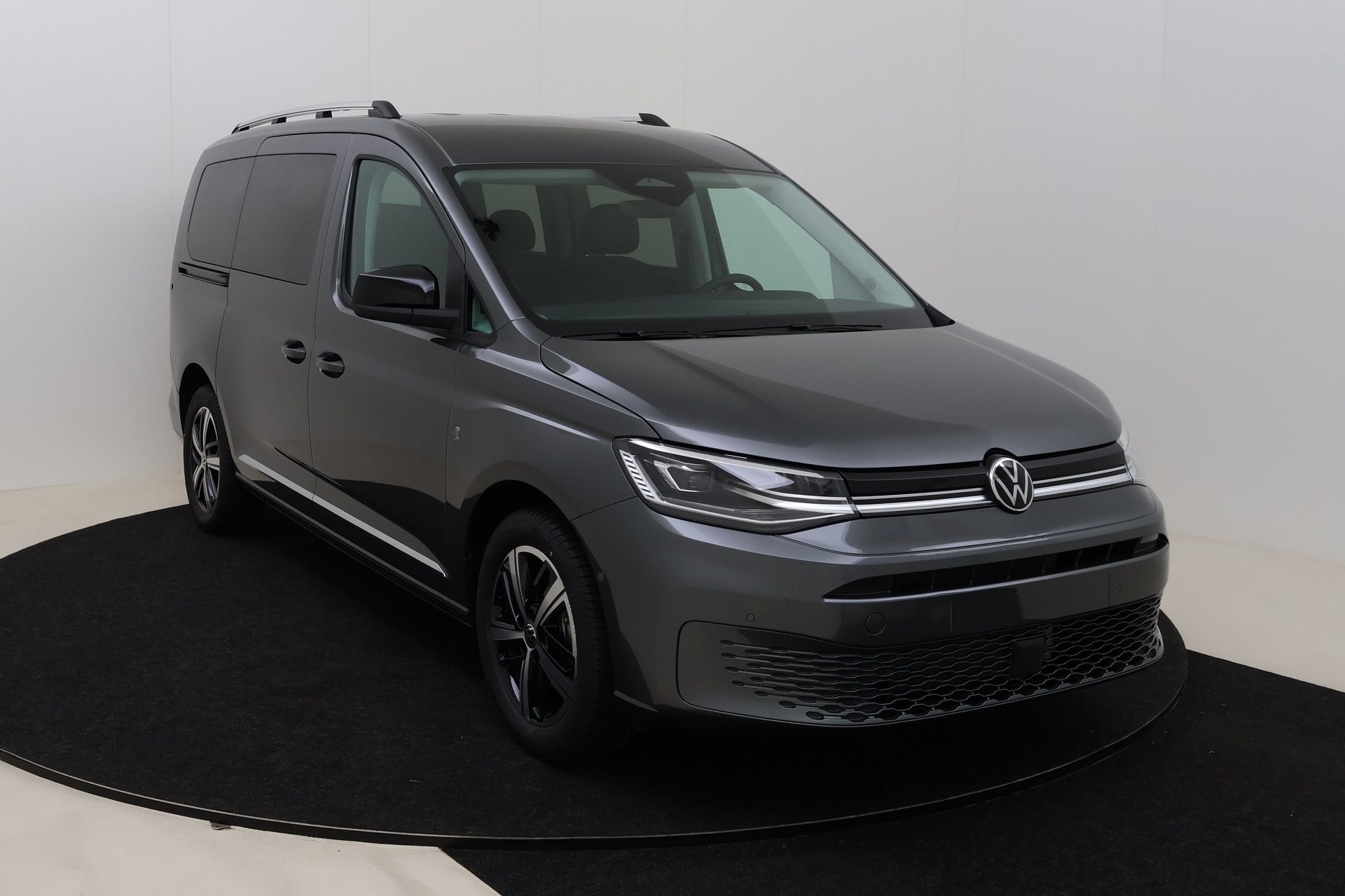 Volkswagen Caddy Maxi Style 7pl 1.5 TSI 115 hp DSG 7 photo