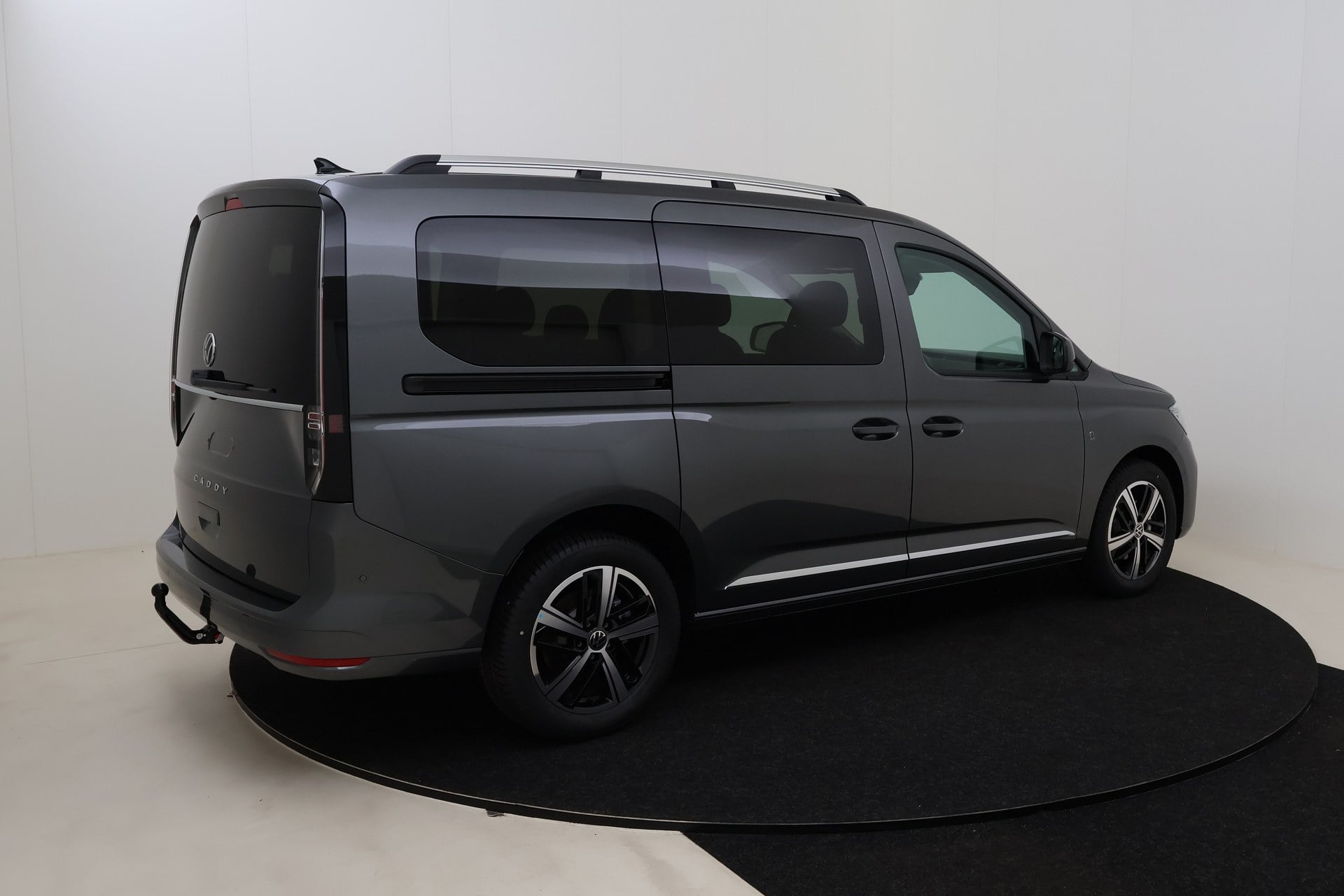 Volkswagen Caddy Maxi Style 7pl 1.5 TSI 115 hp DSG 7 photo