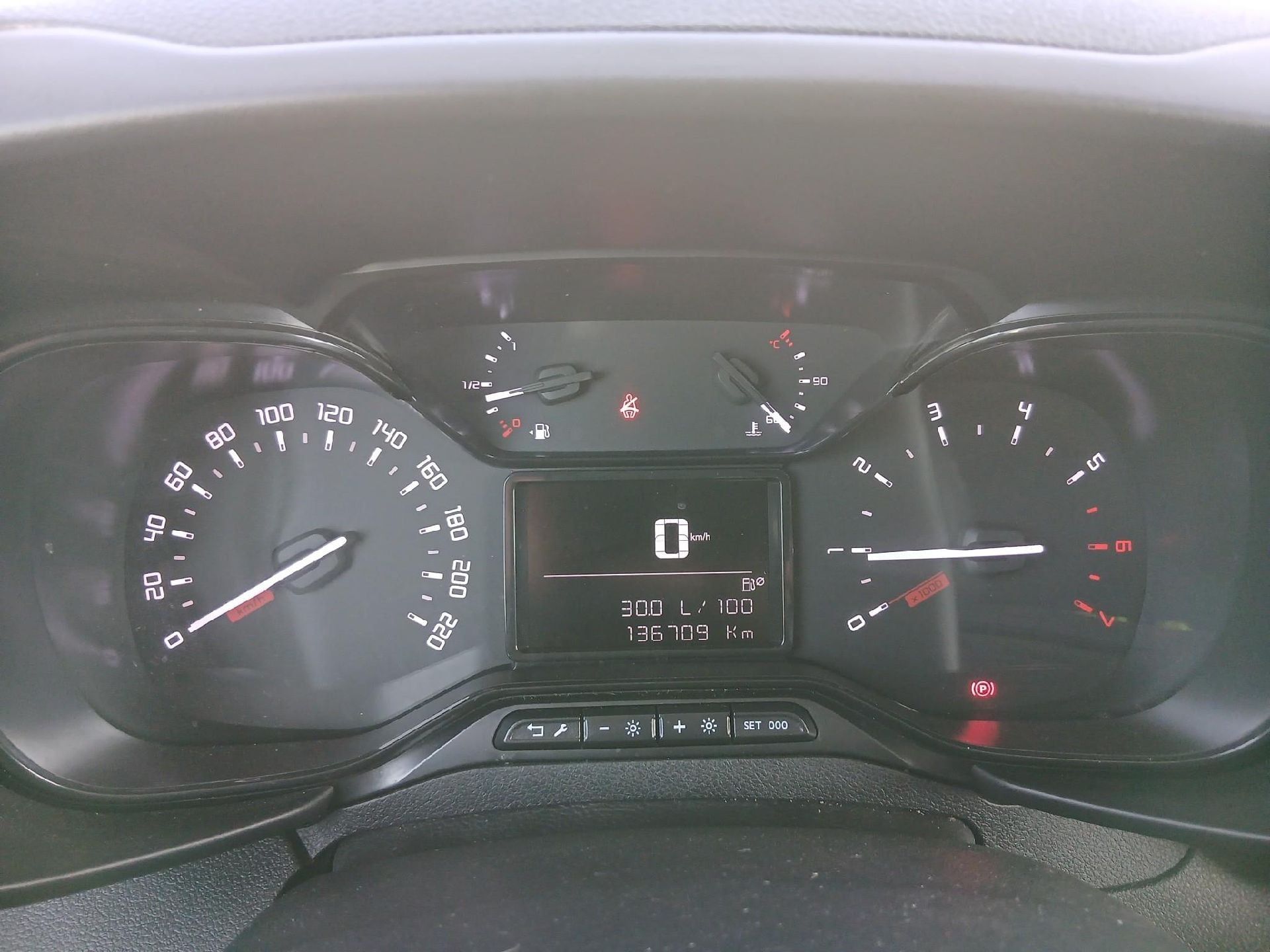 CITROEN Berlingo / 2018 / 4P / furgón derivado de turismo Talla M BlueHDi 100 photo