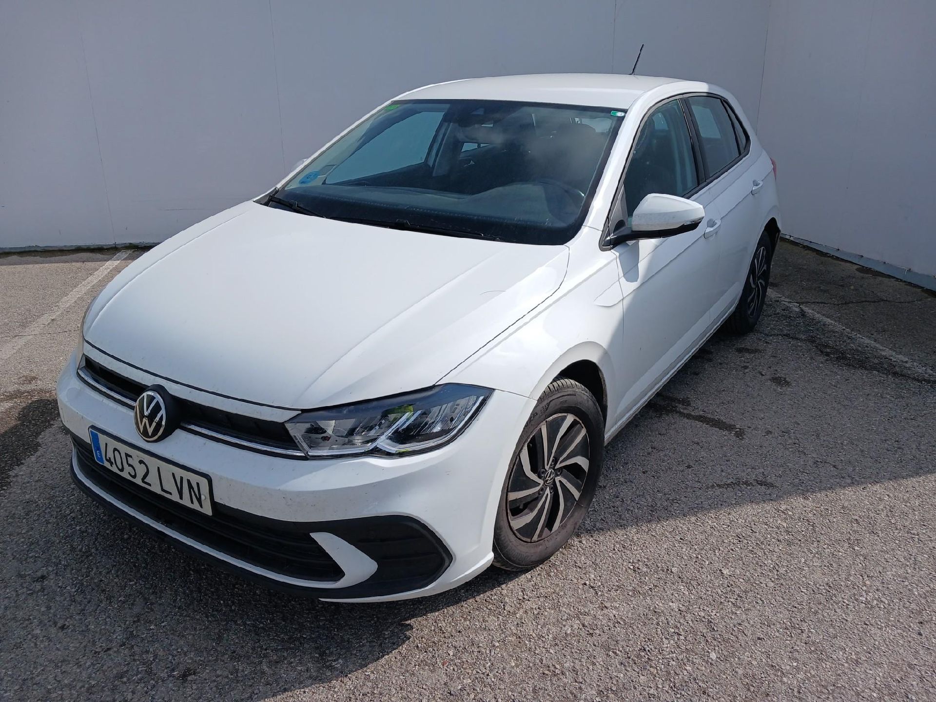 VOLKSWAGEN Polo / 2021 / 5P / berlina con portón Life 1.0 TSI 70kW (95CV)