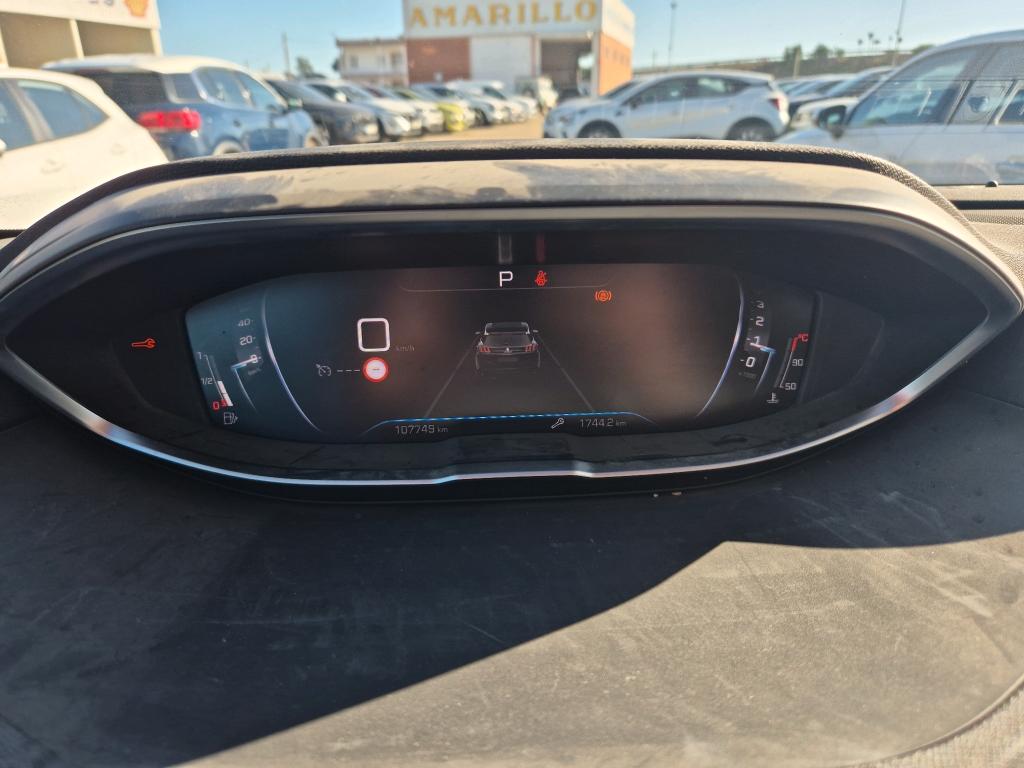 PEUGEOT 3008 / 2020 / 5P / todoterreno 1.5 BlueHDi 96kW S&S Allure Pack EAT8 photo