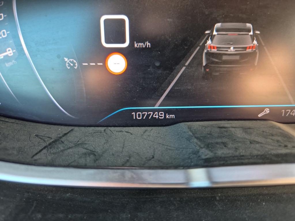 PEUGEOT 3008 / 2020 / 5P / todoterreno 1.5 BlueHDi 96kW S&S Allure Pack EAT8 photo