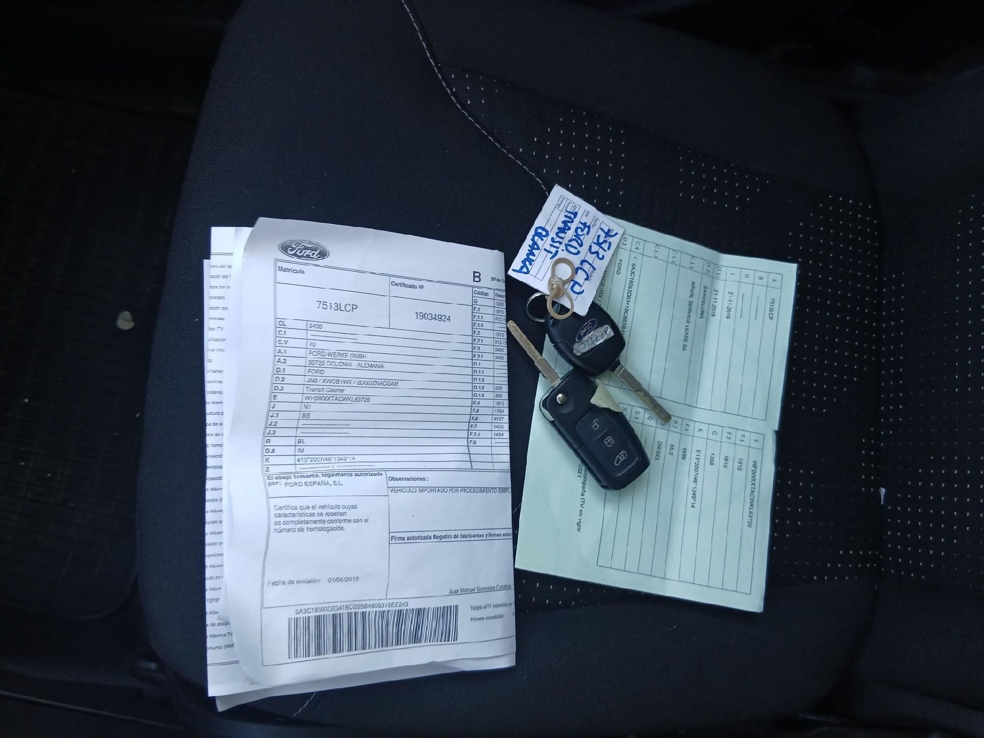 FORD Transit Courier/2014/4P/furgón der.turis Van 1.5 TDCi 56kW Trend photo