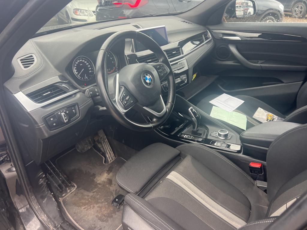BMW X2 sDrive18i photo