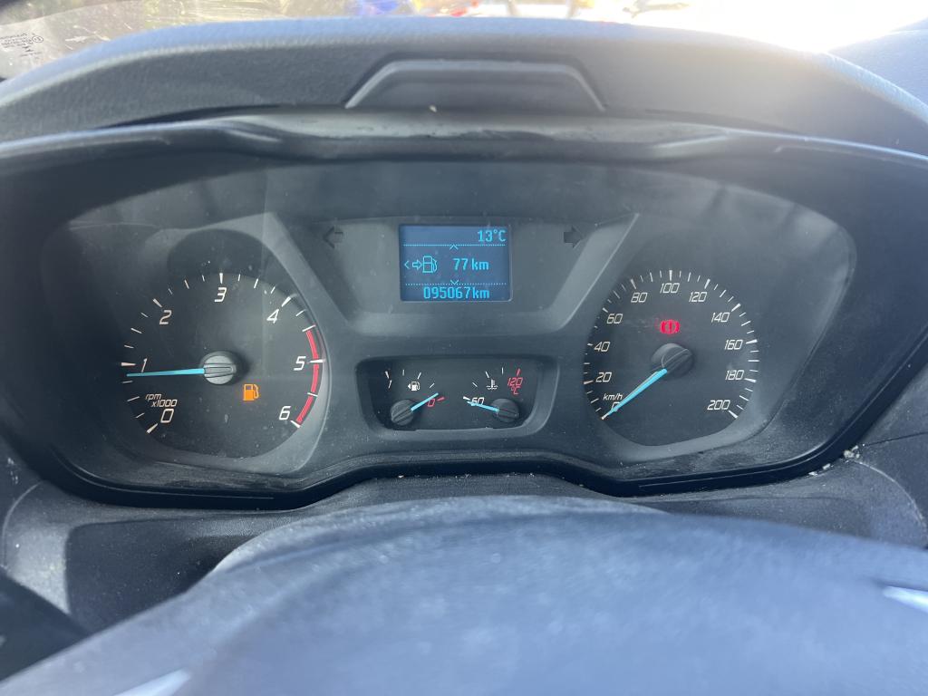 FORD Transit / 2013 / 4P / furgón 350 96kW L3H2 Van Trend Delantera photo