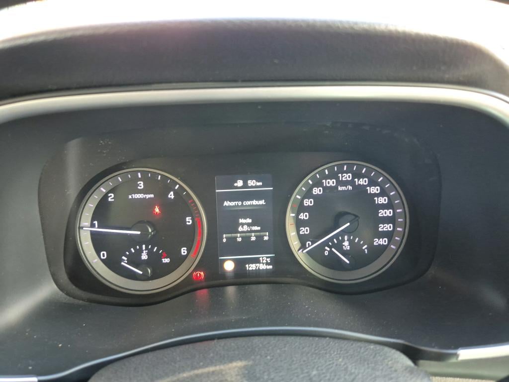 HYUNDAI Tucson / 2018 / 5P / todoterreno TUCSON CRDI 1.6 116CV 48V 4X2 TECNO photo