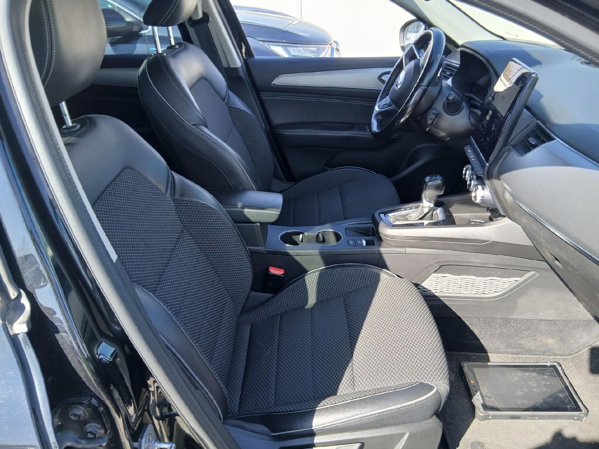 RENAULT Arkana / 2021 / 5P / todoterreno Zen TCe 103kW(140CV) EDC Microhíbrido photo