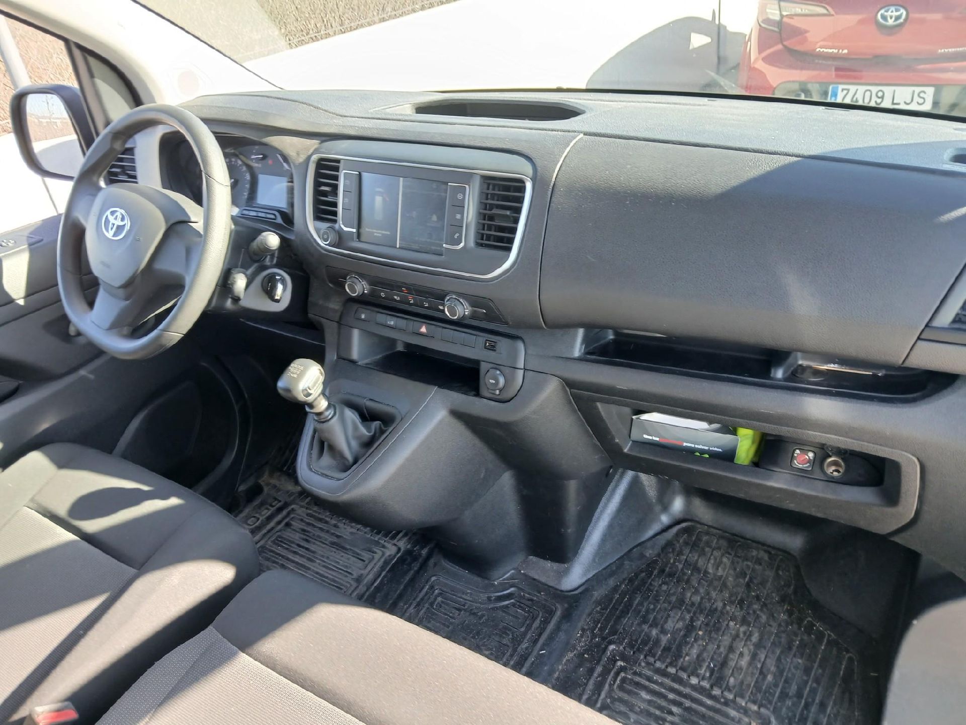 TOYOTA Proace / 2020 / 4P / furgón 1.5D 120CV GX Plus 1PL 2PT L1 photo