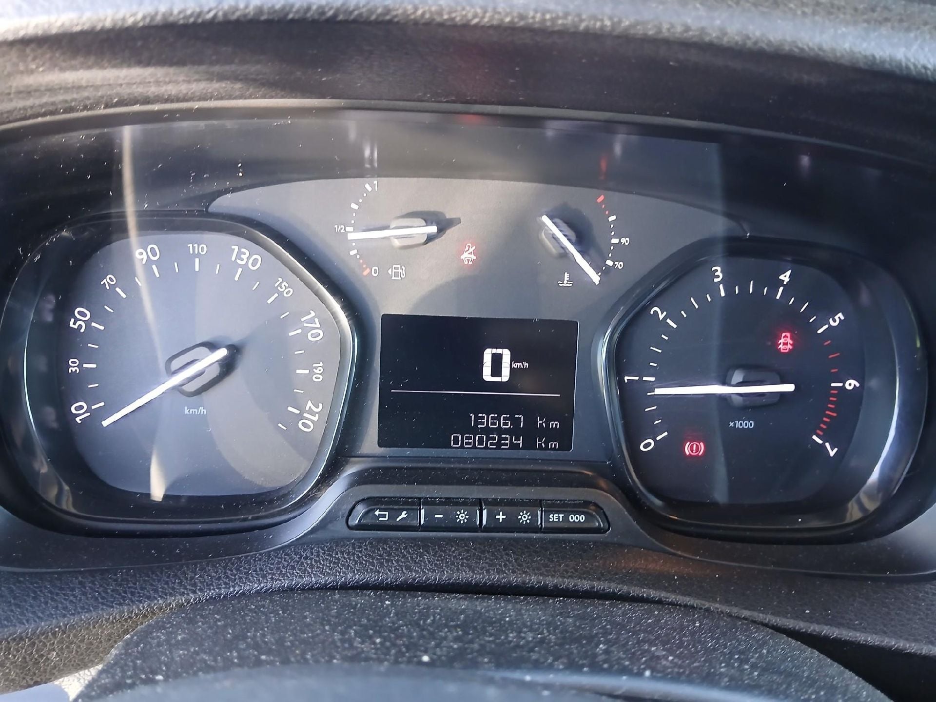 TOYOTA Proace / 2020 / 4P / furgón 1.5D 120CV GX Plus 1PL 2PT L1 photo