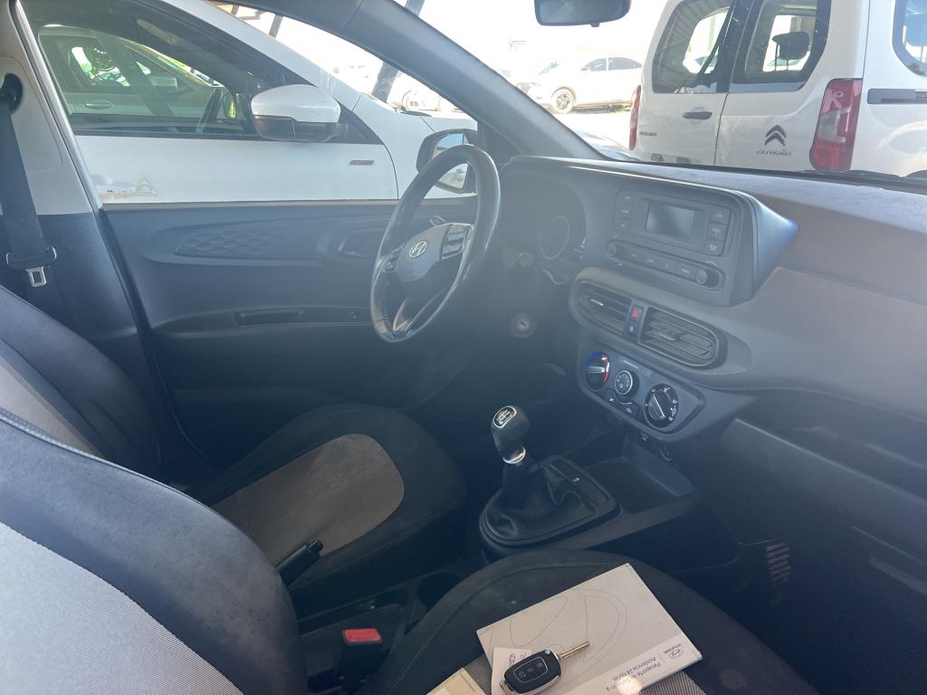 HYUNDAI i10 / 2020 / 5P / berlina con portón 1.0 Essence photo