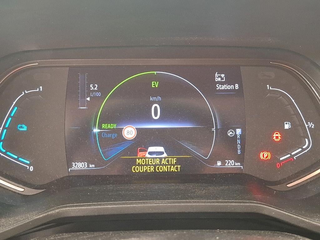 Clio V Business 1.6 E-TECH Hybrid 140CV BVA6 E6d photo