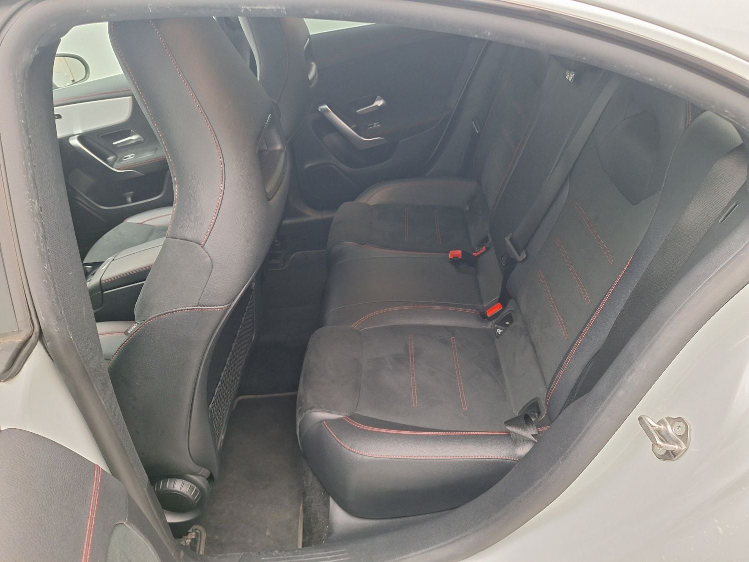 Mercedes, CLA-Class '19, Mercedes-Benz CLA CLA 250 e Business Solution 4d photo