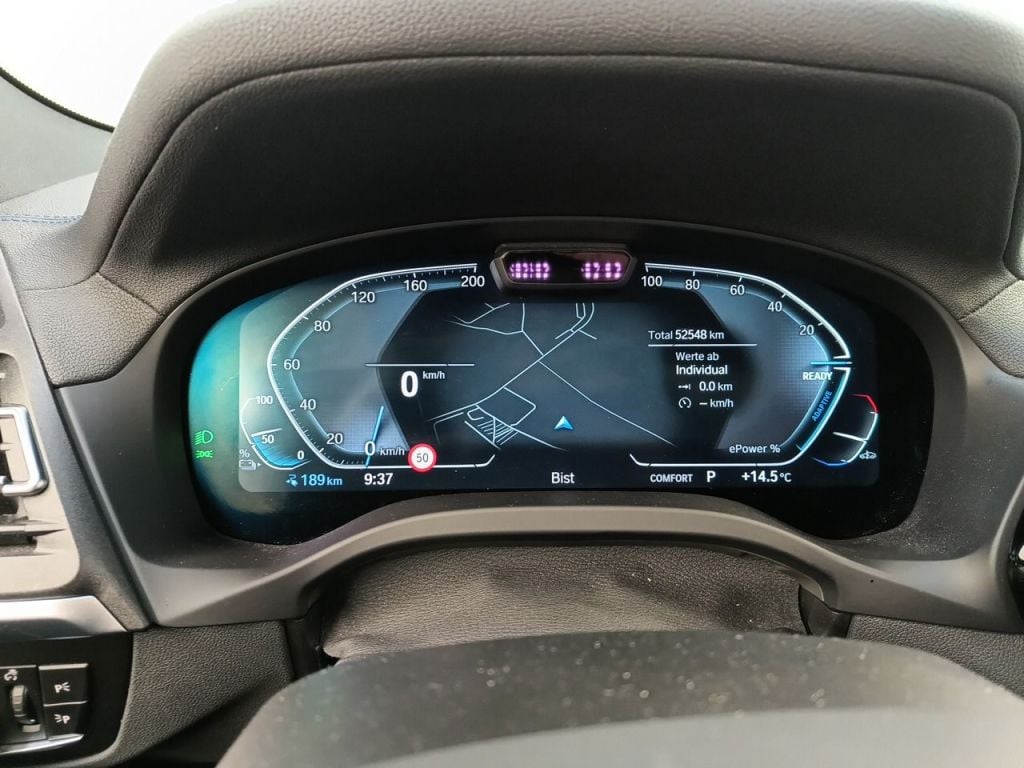 BMW iX3 iX3 5d photo