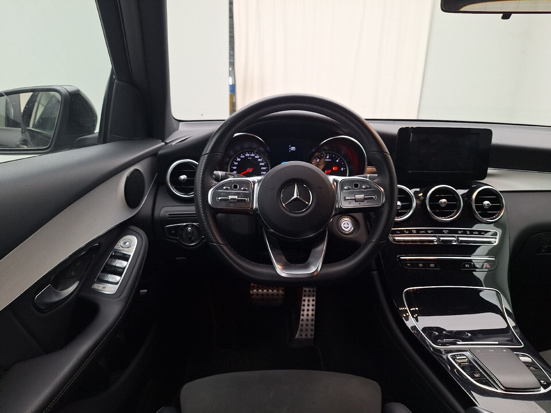 Mercedes, GLC FL'19 PHEV, Mercedes-Benz GLC GLC 300 de 4MATIC 5d photo