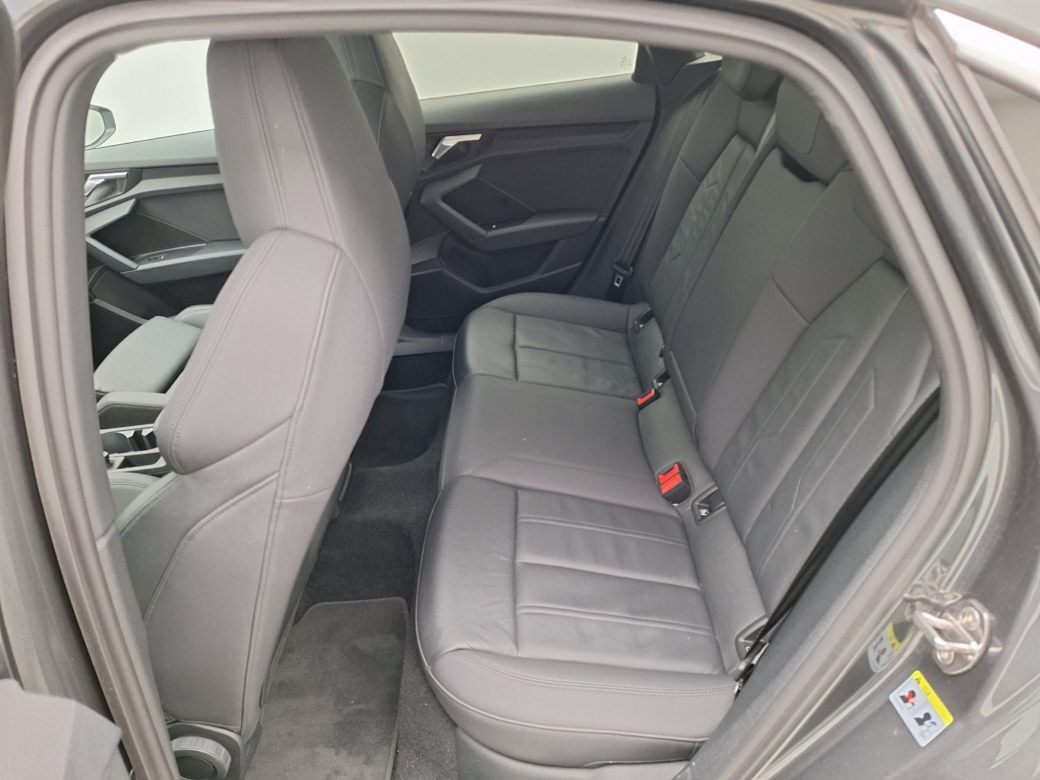 Audi, A3 Berline '20, Audi A3 Berline 1.0 TFSi 30 81kW S line 4d photo