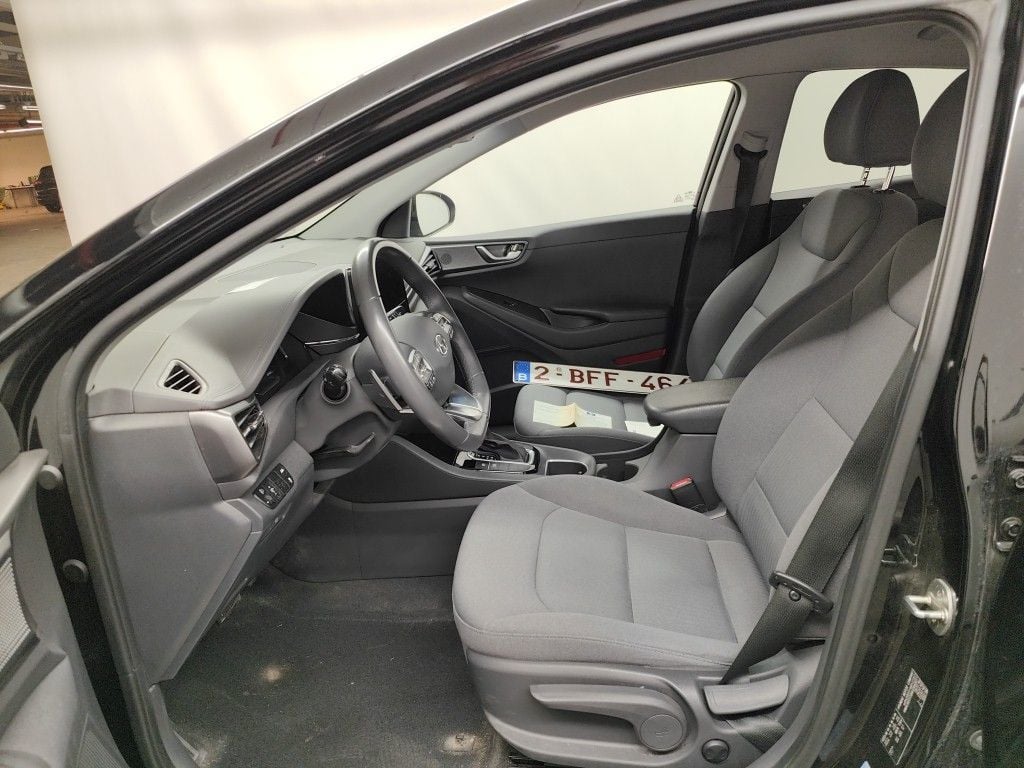 Hyundai Ioniq 1.6 GDi ISG DCT Hybride Feel 5d photo