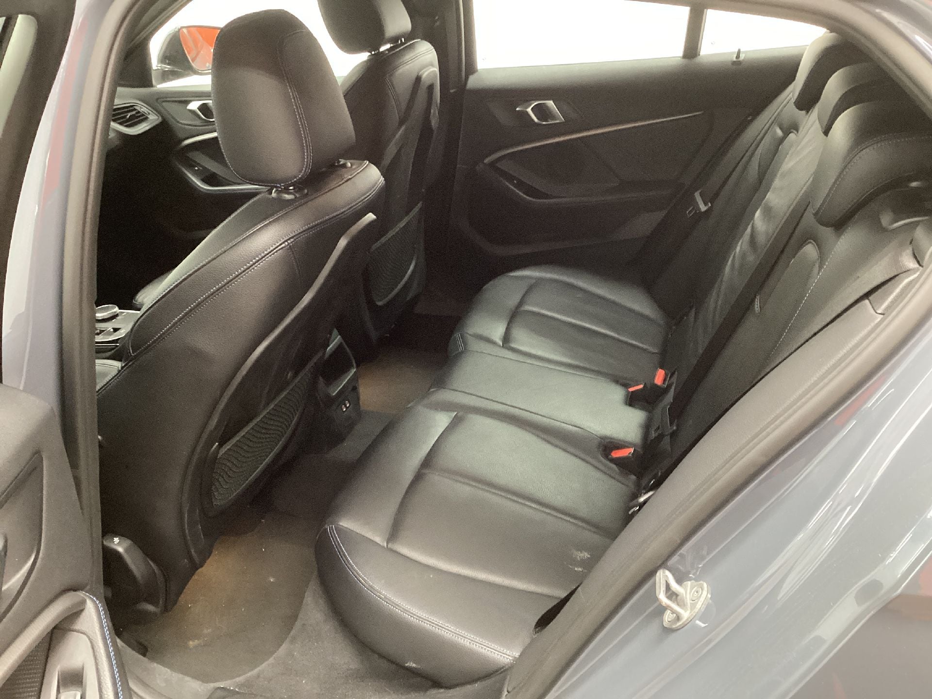 BMW, 1-serie '19, BMW 1 Reeks Hatch 118iA (103 kW) 5d photo