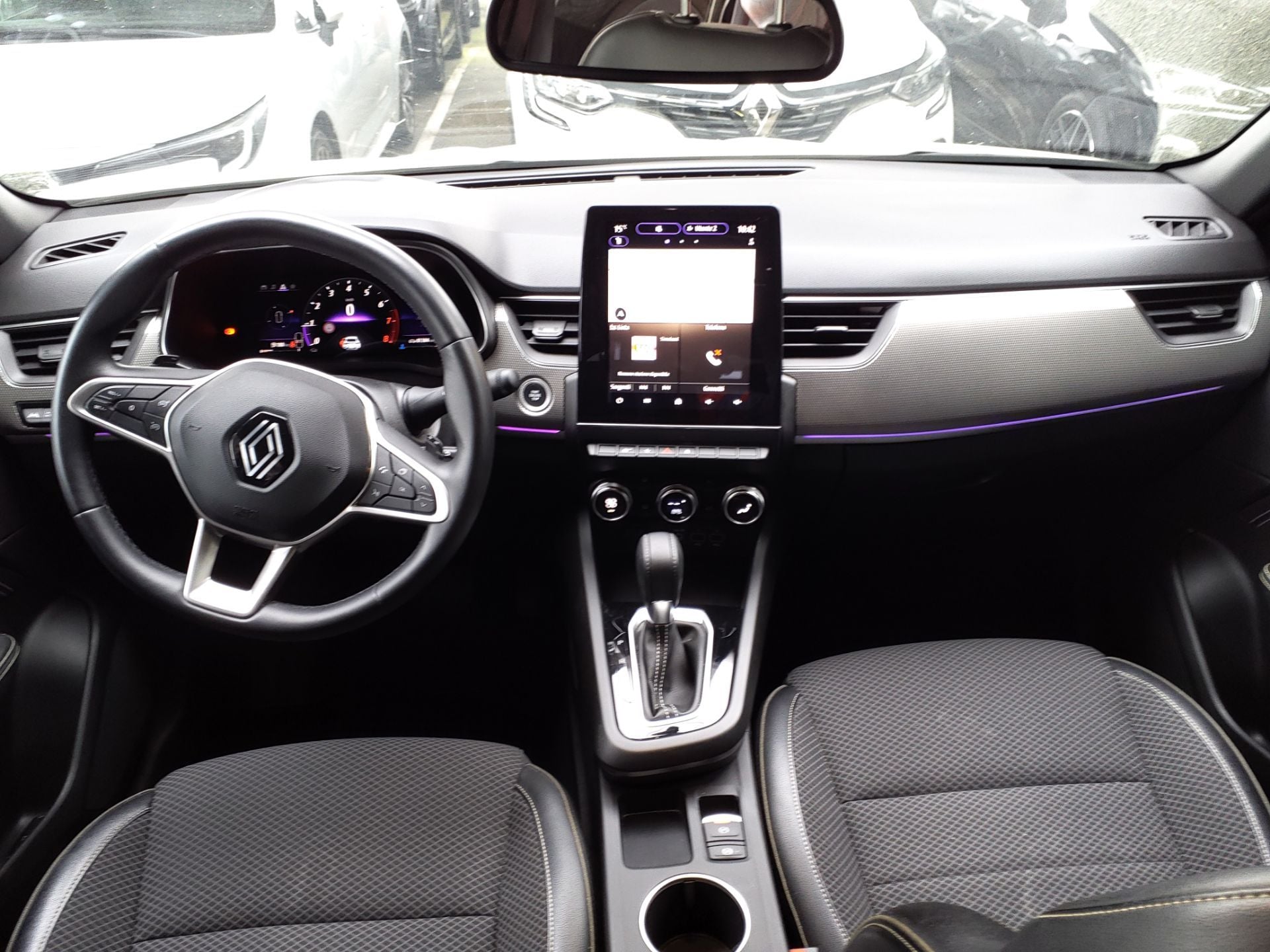 RENAULT ARKANA Techno mild hybrid 140 EDC 140 cv photo