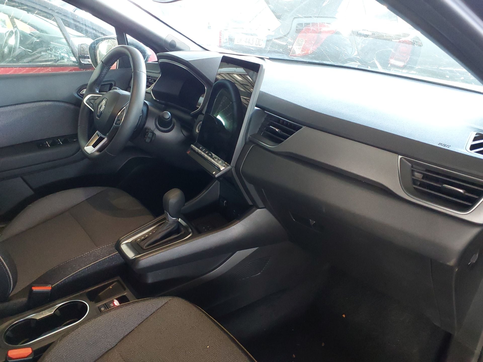 RENAULT Captur E-TECH full hybrid 145 TECHNO photo