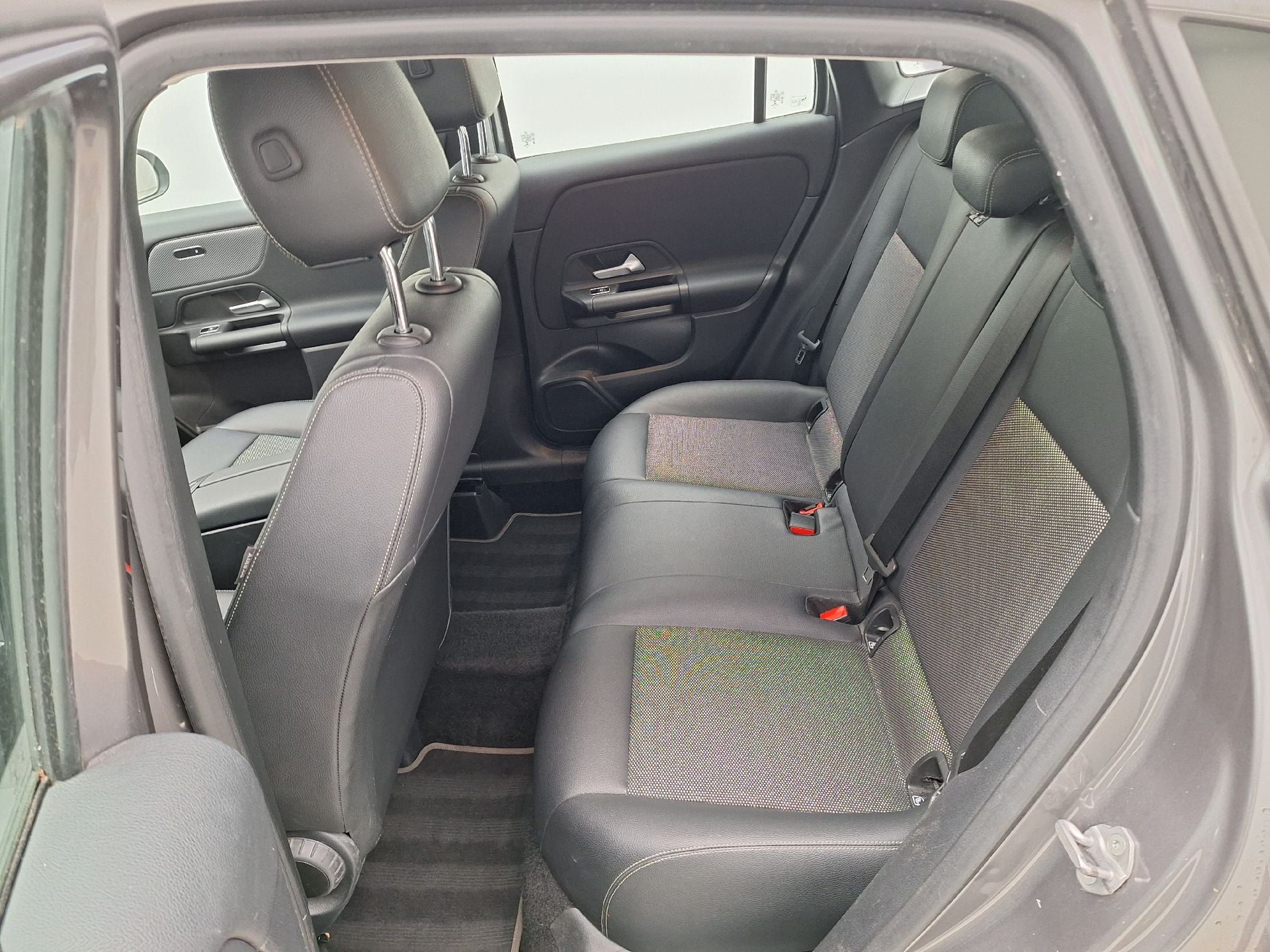 Mercedes, GLA '20, Mercedes-Benz GLA GLA 180 d Business Solution 5d photo