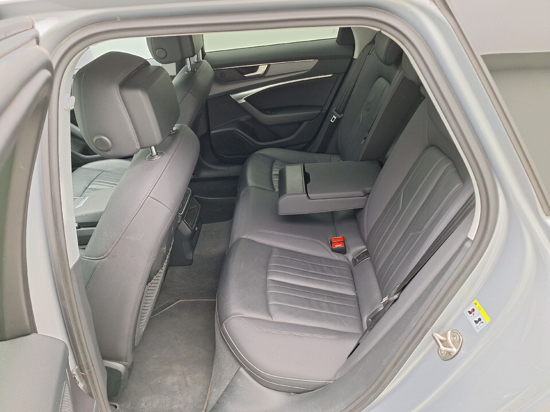 Audi, A6 Avant '18, Audi A6 Avant Business Edition Attr. 35 TDI S tron photo