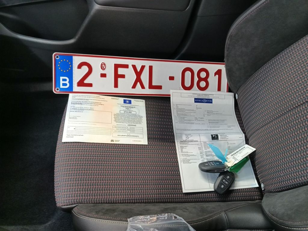 DS 3 PureTech 100 Manual PERFORMANCE Line 5d photo