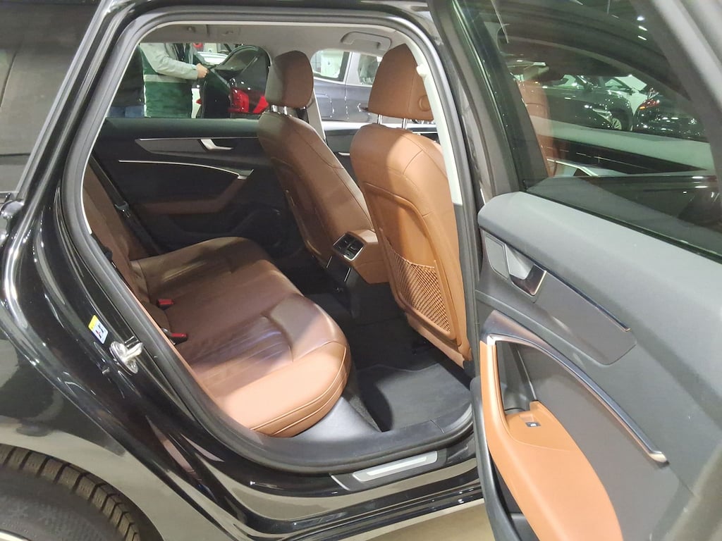 AUDI A6 AVANT 2.0 TDI 35 S TRONIC BUSINESS EDITION photo