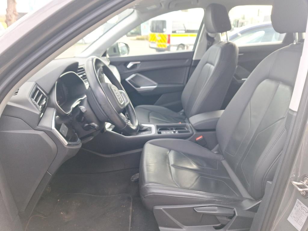 AUDI Q3 1.4 45 TFSI E S TRONIC photo