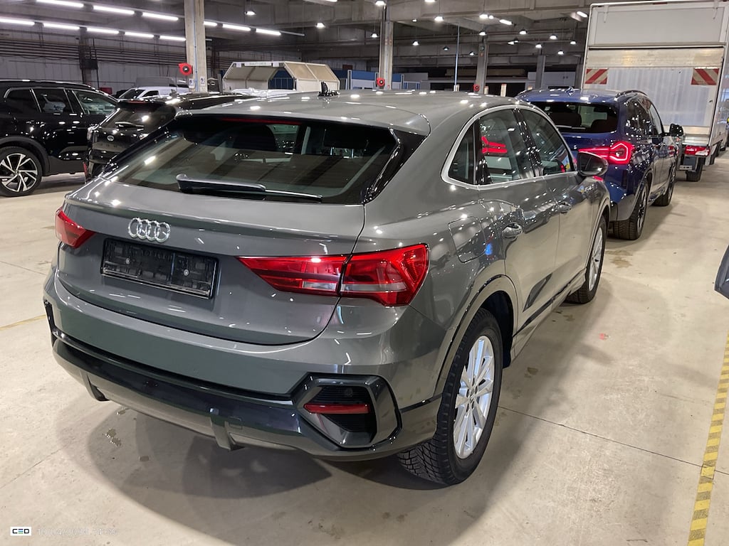 AUDI Q3 Sportback 2.0 35 TDI S TRONIC BUSINESS EDITION photo