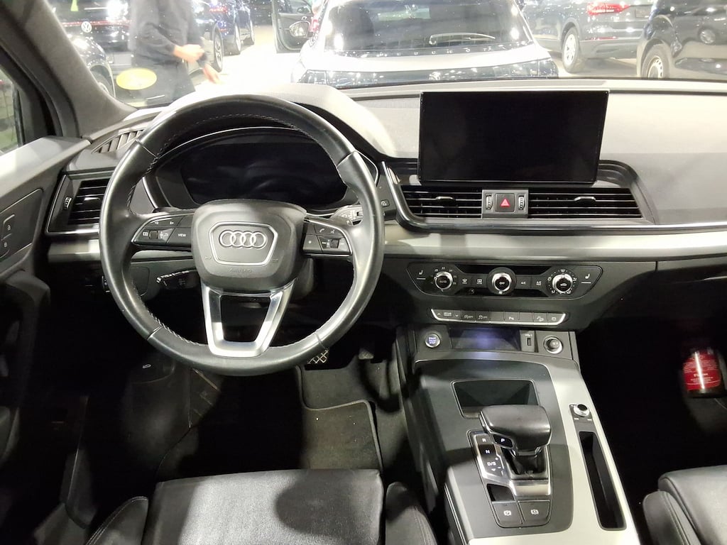 AUDI Q5 2.0 35 TDI S TRONIC BUSINESS ED. S LINE photo