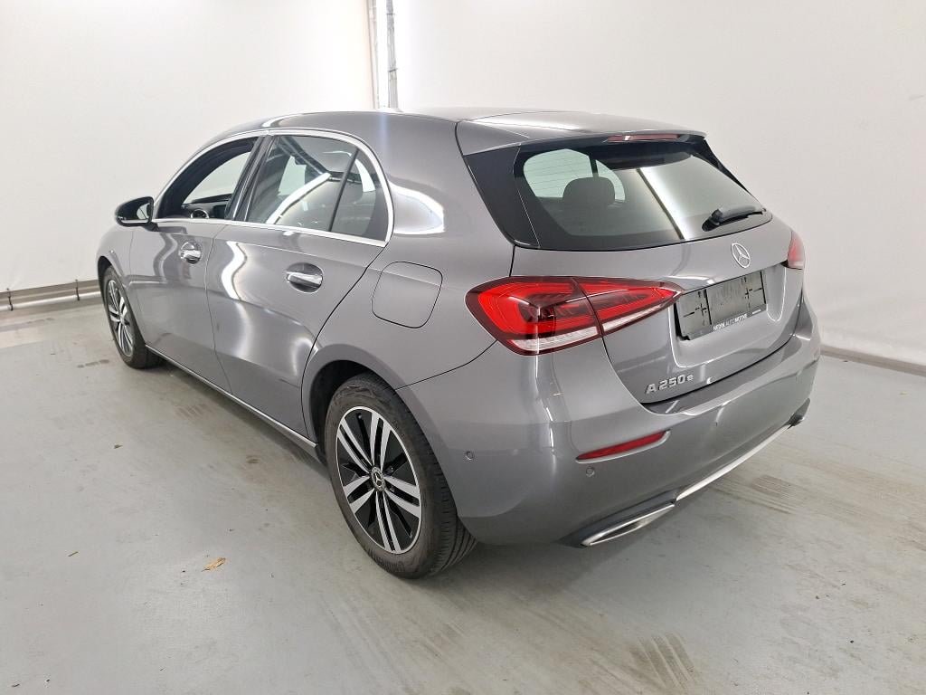 MERCEDES-BENZ A-CLASS 1.3 A 250 E DCT BUSINESS SOLUTION photo