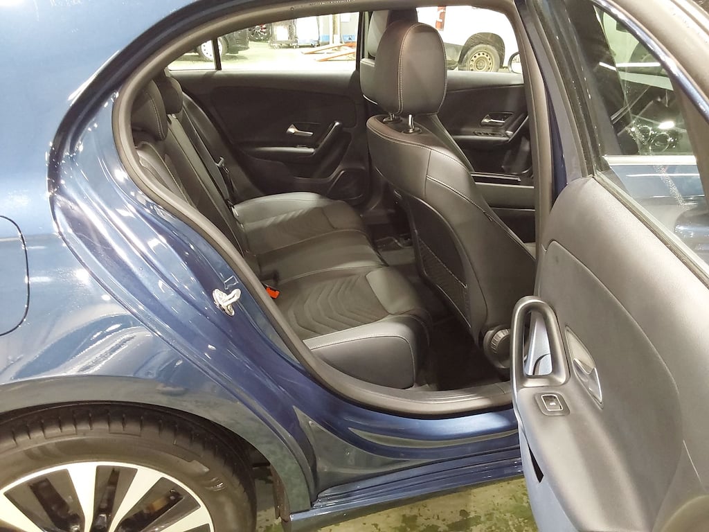 MERCEDES-BENZ A-CLASS 1.3 A 250 E DCT BUSINESS SOLUTION photo