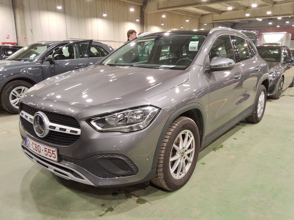 MERCEDES-BENZ GLA - Klasse 1.3 GLA 180 DCT BUSINESS SOLUTION ESS