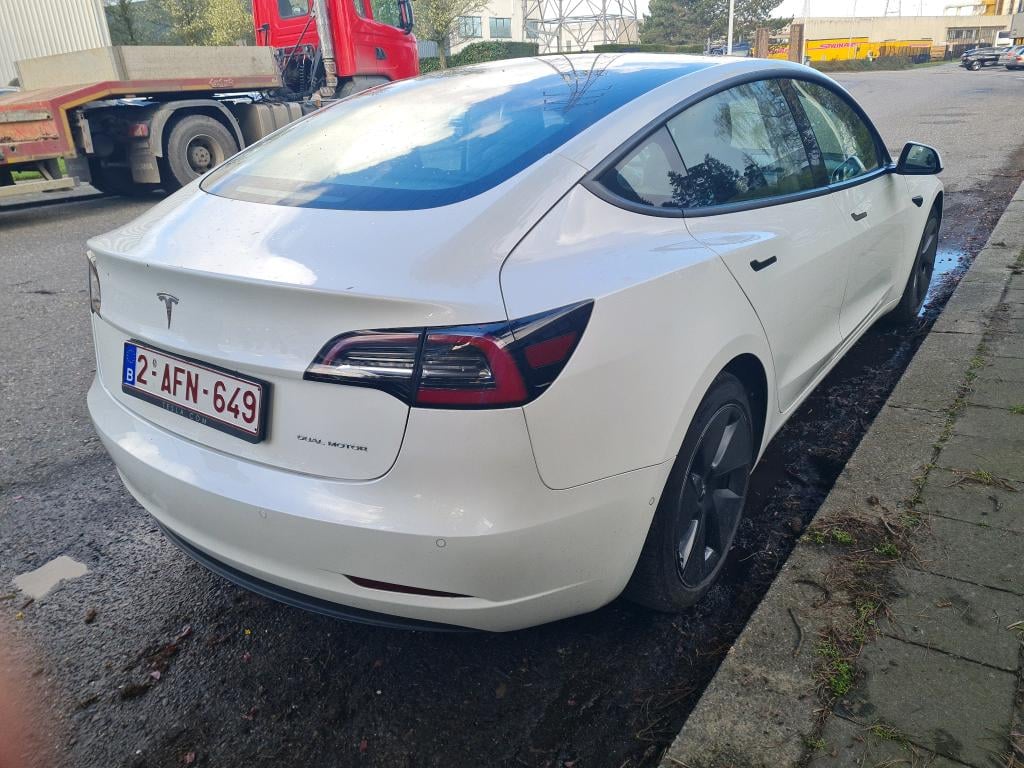 TESLA MODEL 3 75 KWH LONG RANGE DUAL MOTOR 4WD AUTO photo