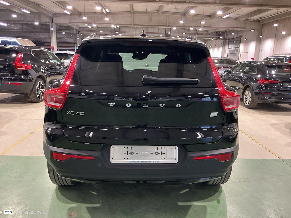VOLVO XC40 1.5 T4 RECHARGE GEARTRONIC R-DESIGN photo