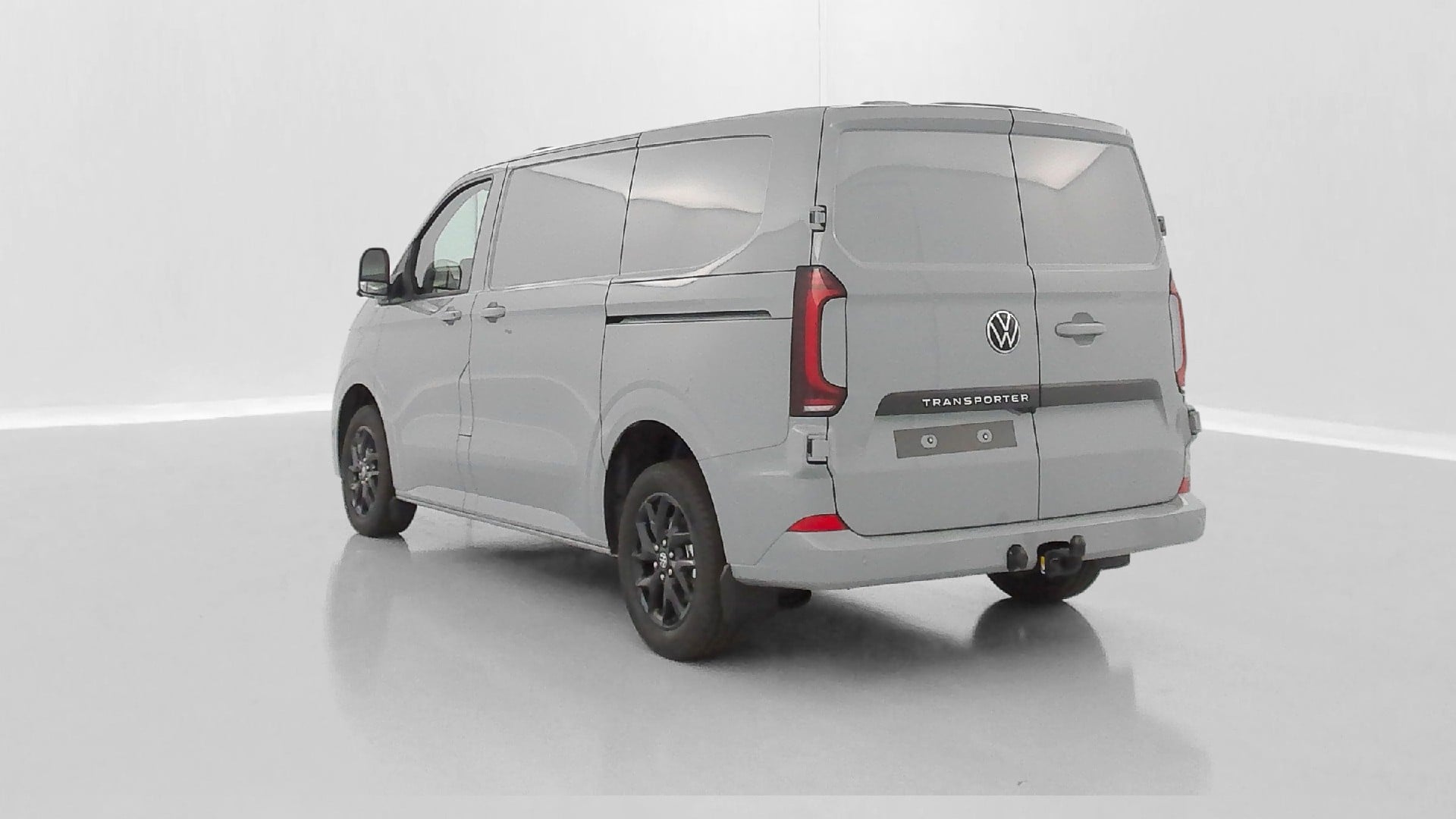 Volkswagen Transporter T7 L1H1 2.0 TDI 150ch Business BVA8 photo