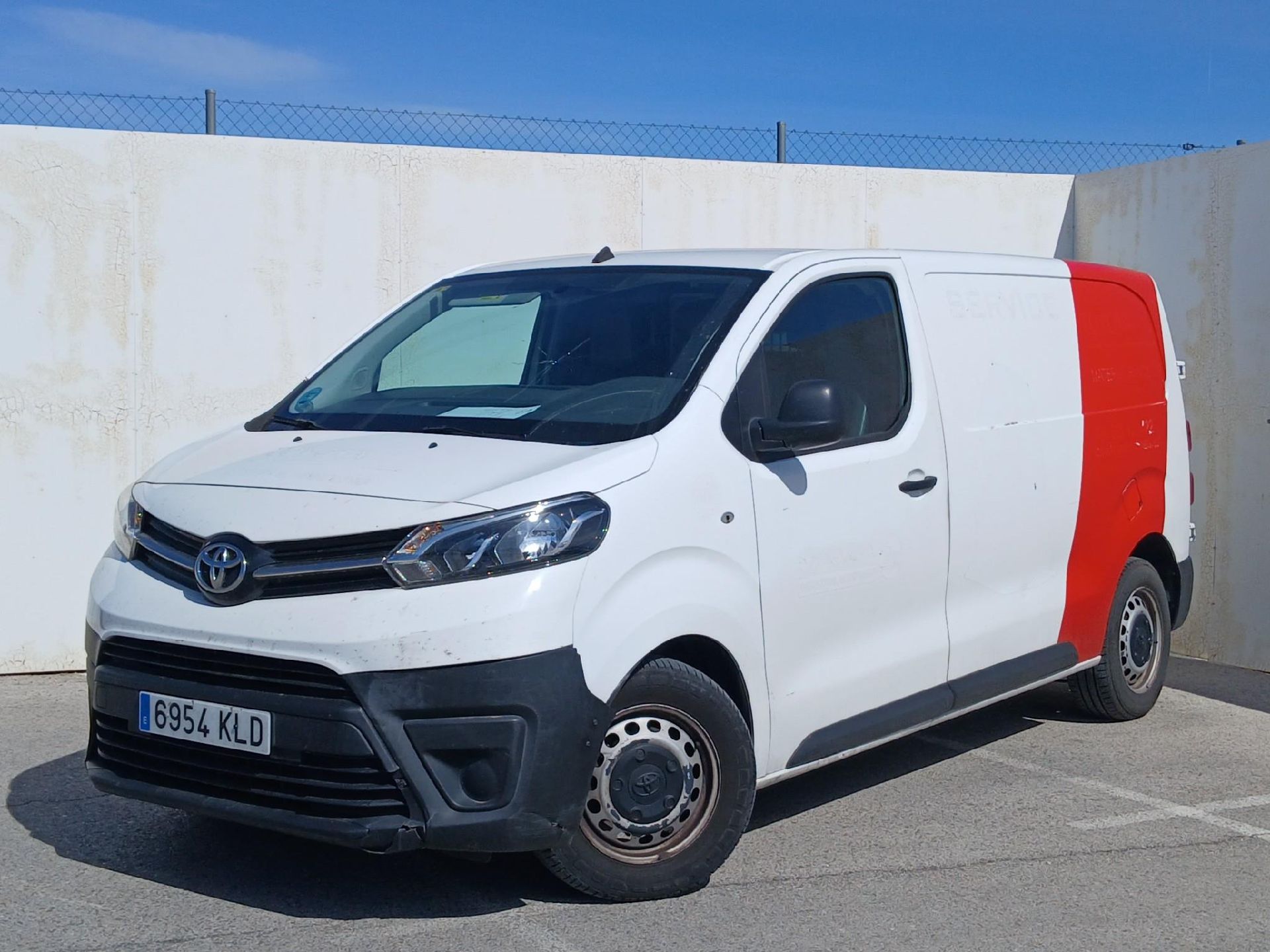 TOYOTA Proace / 2016 / 4P / furgón FU. MEDIO (L1) 2.0D 90kW COMFORT CARGA +