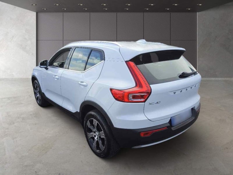 Volvo XC40 (2017->) DE - SUV5 B4 2WD EU6d, Inscription (EURO 6d), 2020 - 2022 photo